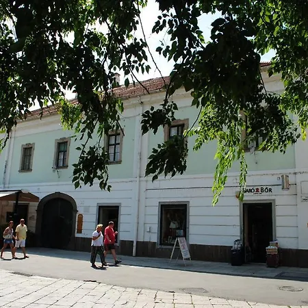 Dobo Teri Apartman Eger Exterior photo