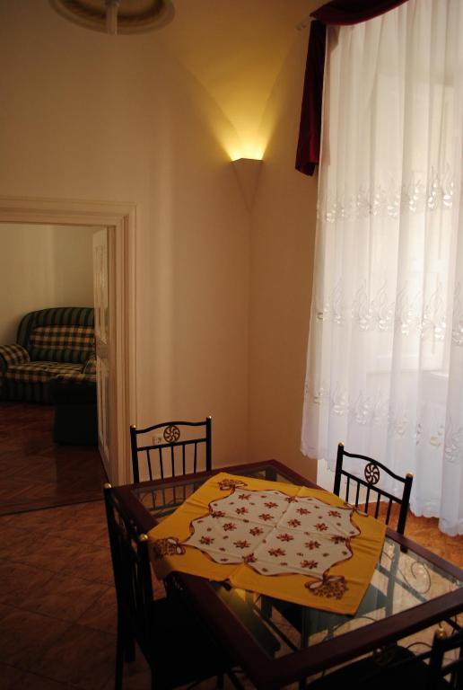 Apartamento Dobó Téri Eger