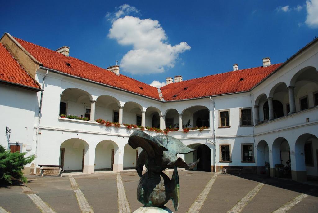 Dobó Téri